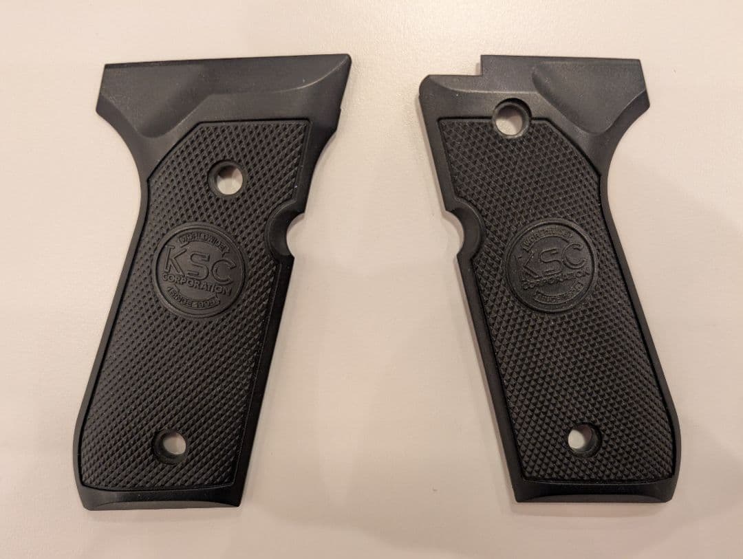 KSC US.M9 ガスブローバック　ベレッタ社グリップ