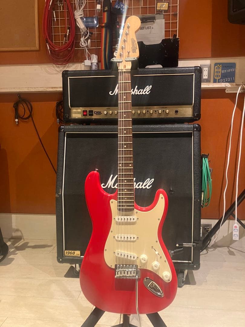 X-Garage ストラトキャスター レッド Early'54 Sunburst/Maple neck VG-2240｜ビンテージフェンダー