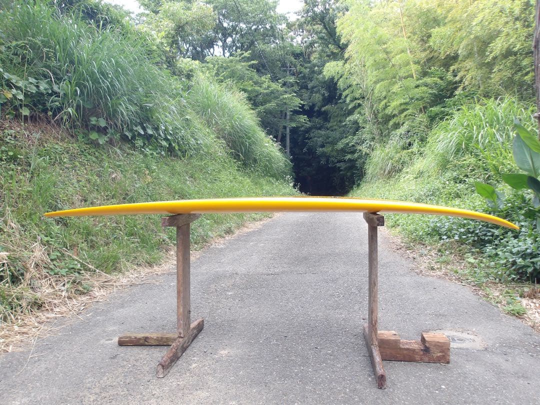 黄色いサーフボード ライトニングボルト ミッドレングス6'9 - メルカリ