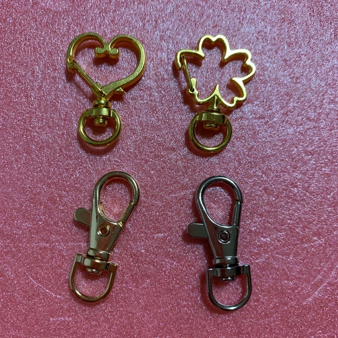 SnowMan レジンキーホルダー アルファベット 雪の結晶 ハンドメイド