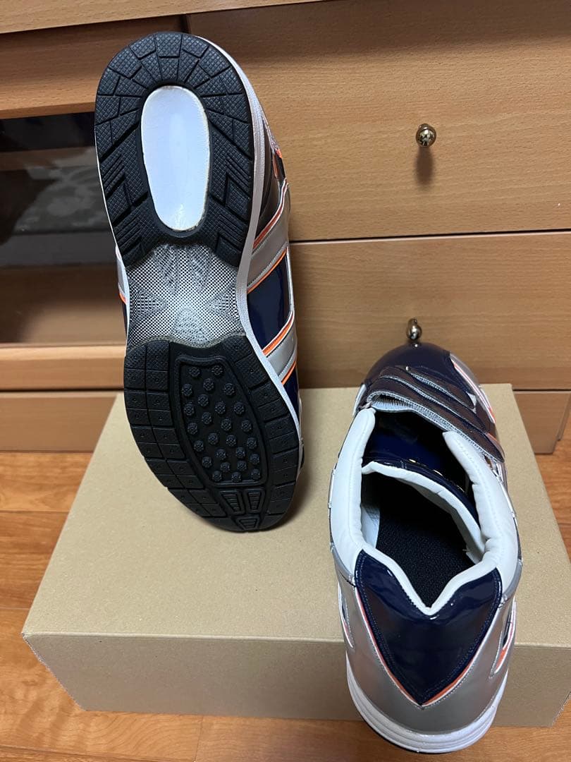 ハタケヤマ　野球シューズ 27.5cm ネイビー