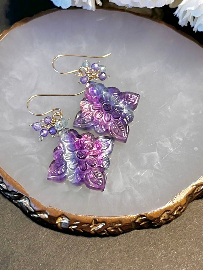 じばにゃん様ご予約品ですプルームアゲートオーロラskyタブレット