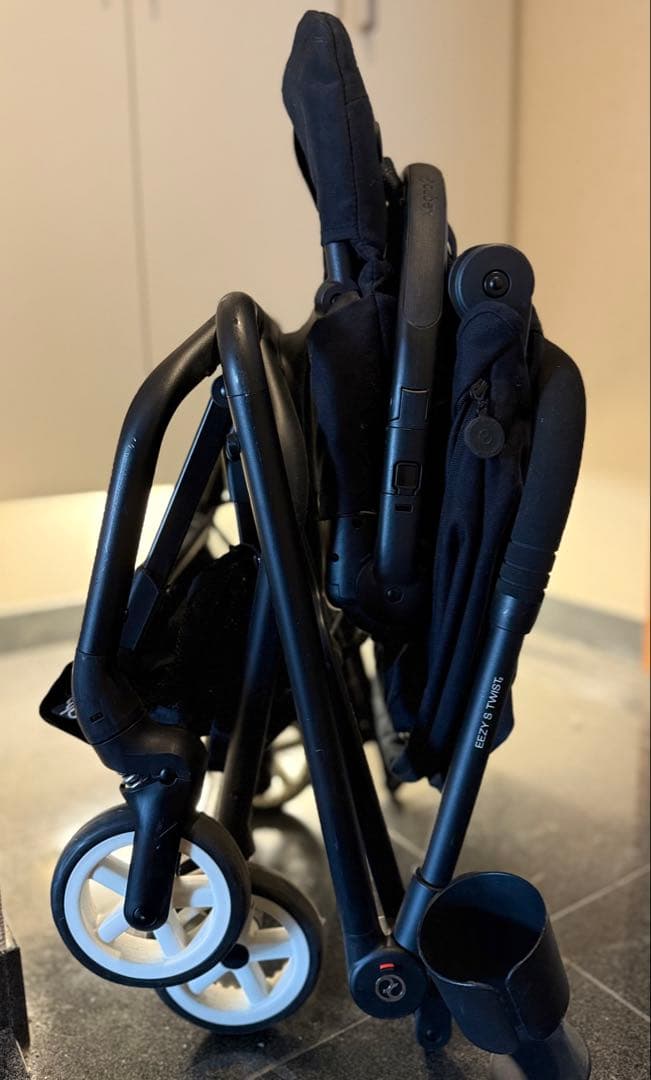 【美品】イージーS ツイスト2 《背面.対面》生後1M〜OKベビーカー