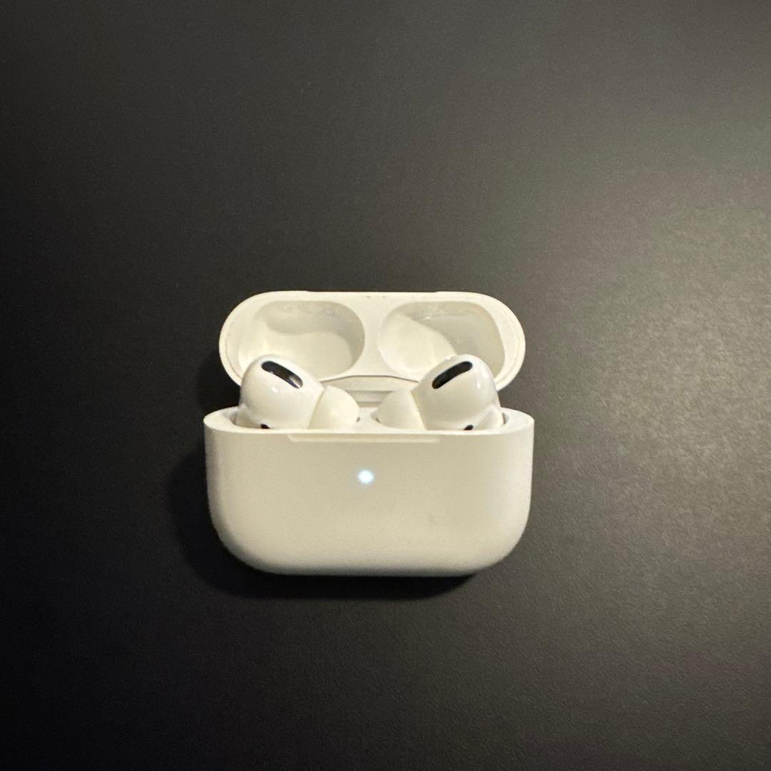 AirPods Pro 第1世代 ワイアレス充電ケース付き Apple 第1世代 ワイヤレス充電ケースのみ Apple AirPods Pro 純正 国内