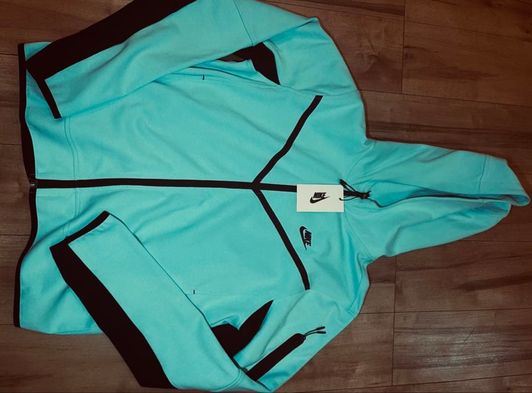 即日発送可能❗️Central cee着用ティファニーブルー ナイキテック