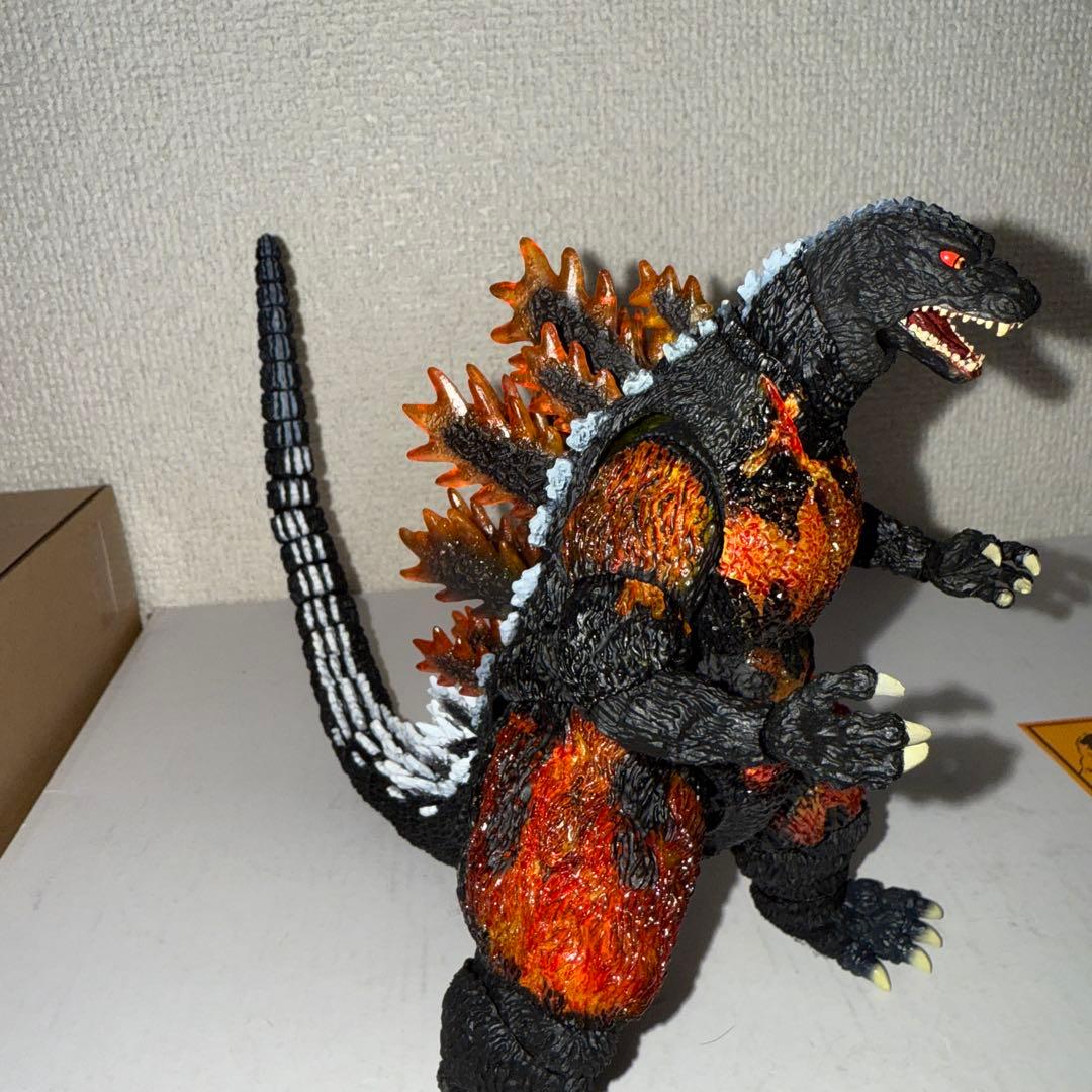 SHモンスターアーツデスゴジ