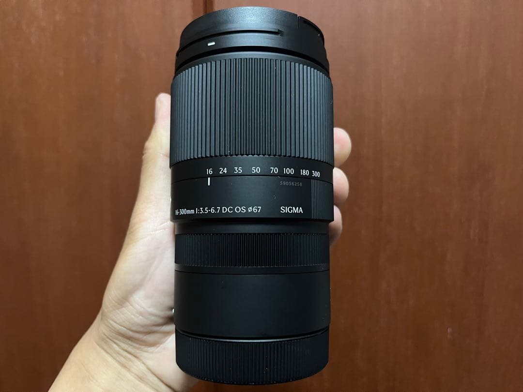 SIGMA 16-300mm F3.5-6.7 DC OS 　Canon用