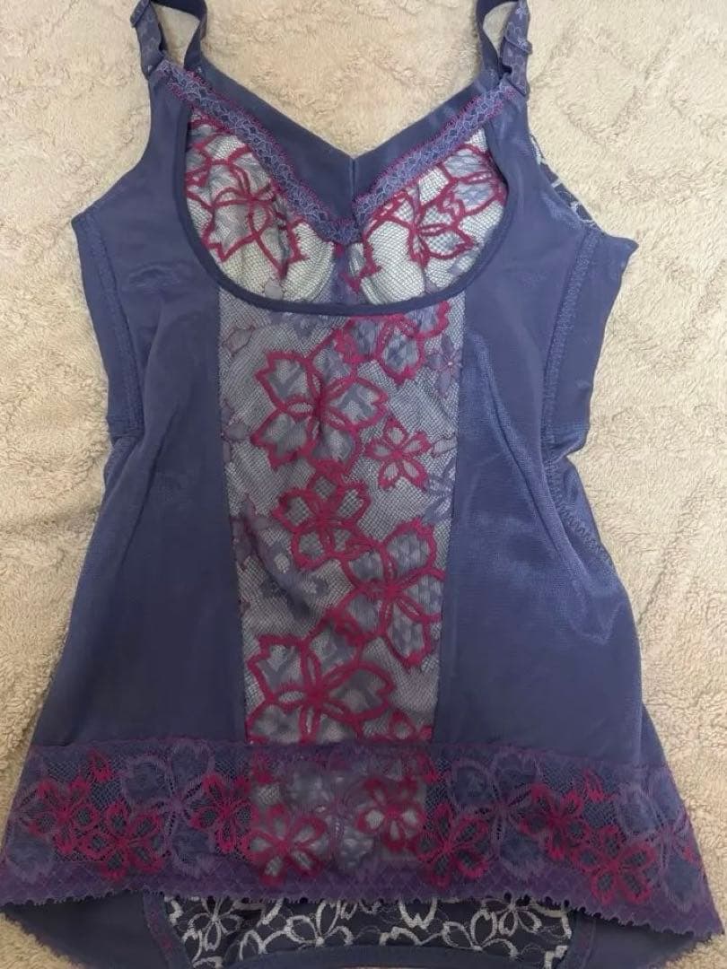 マルコ補正下着アヴァンセサクラ ボディシェイパーA80LL - メルカリ