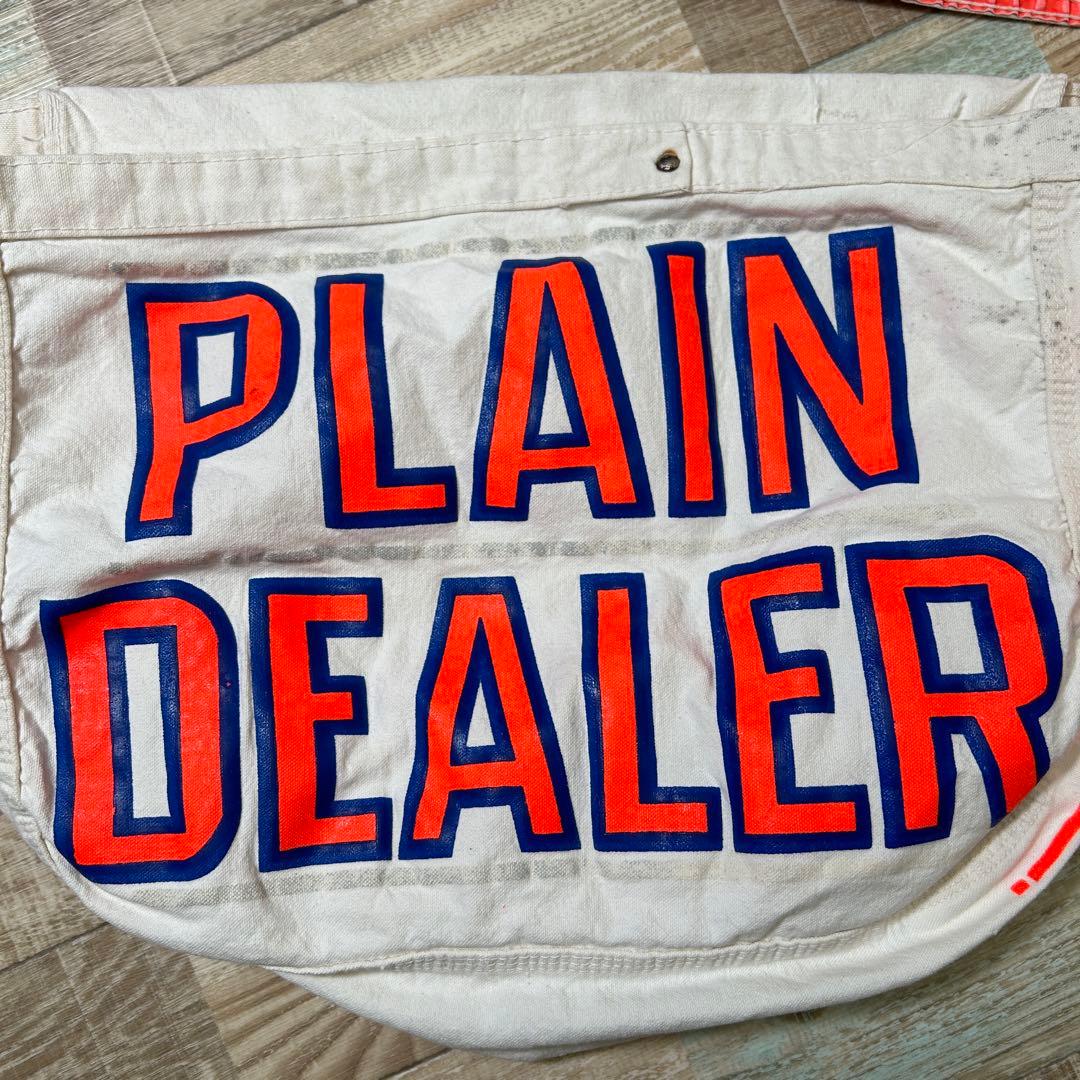 レア PLAIN DEALER ニュースペーパーバッグ オレンジ - メルカリ