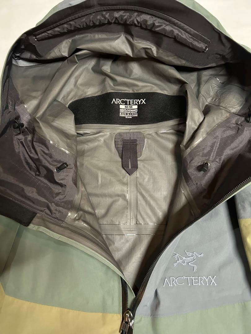 極上レアARC'TERYX × BEAMS 別注 BETA SL クレイジー M - メルカリ