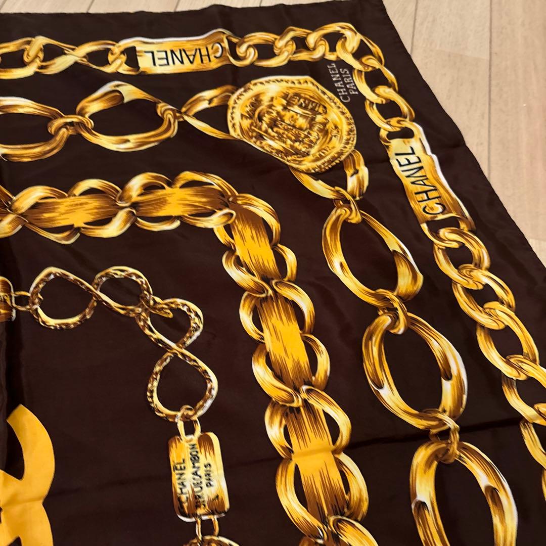 CHANEL ゴールドチェーン スカーフ