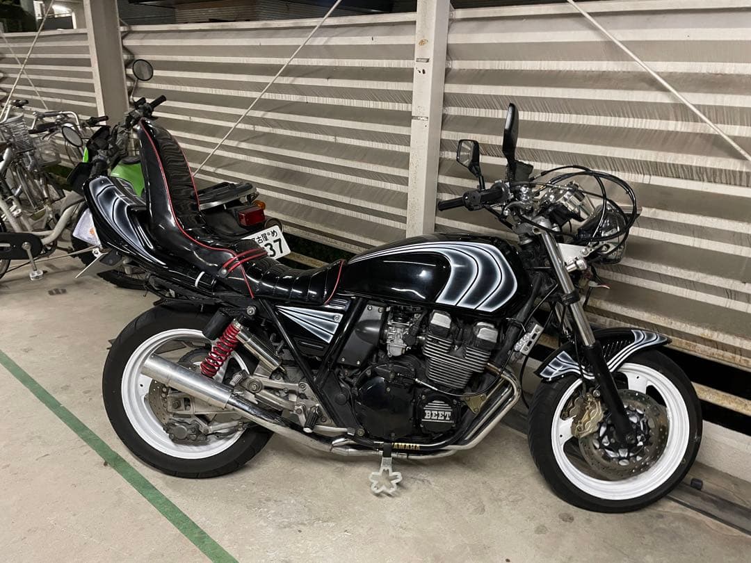 xjr400 三段シート 30センチ - メルカリ