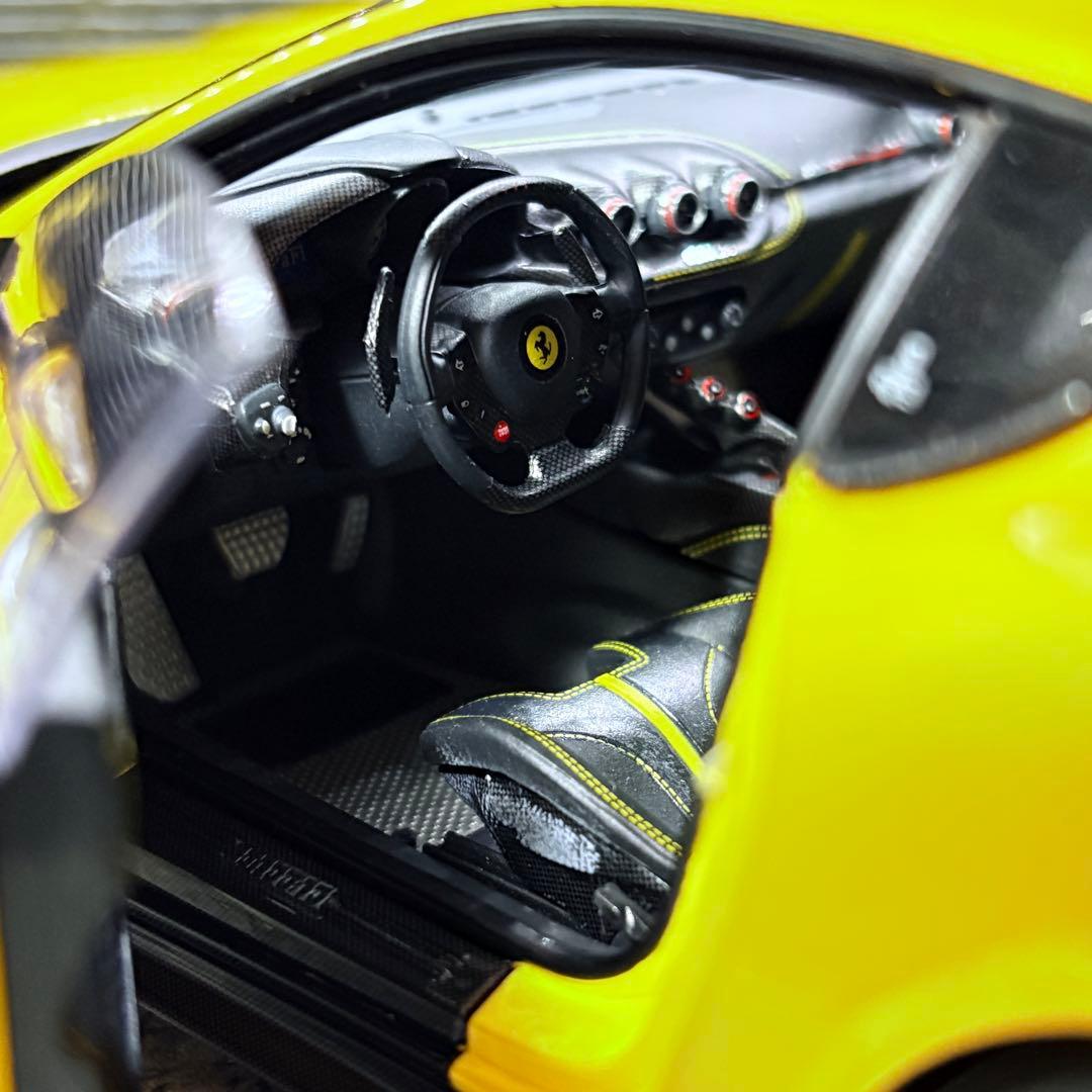 1/18 BBR フェラーリ F12 tdf GIALLO MODENA