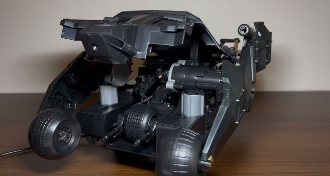 マテル ダークナイト ステルス ランチ バットモービル