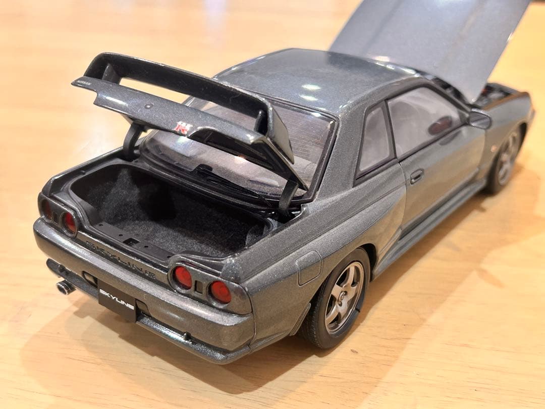オートアート 1/18 日産 GT-R R32 NISSAN R34