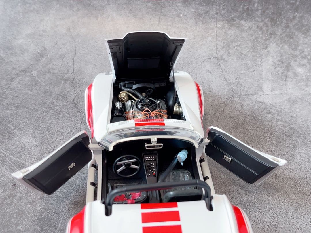 カルーセル 1 1/18 シボレー コルベット L88 優勝車 ミニカー - メルカリ