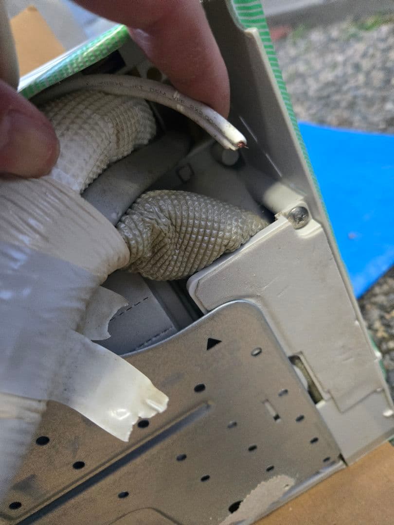 特価】SHARPルームエアコン8~10畳用【クリーニング済み】 - メルカリ