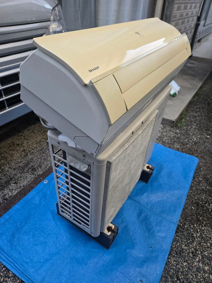 特価】SHARPルームエアコン8~10畳用【クリーニング済み】 - メルカリ