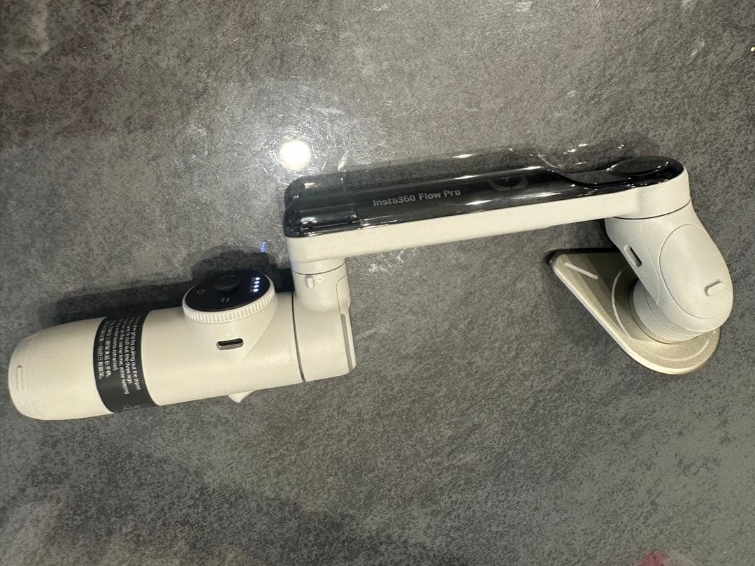 即日発送可 Insta360 Flow Pro &マグネットフォンマウントセット