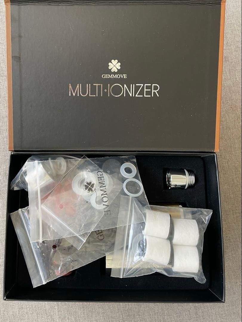 マルチイオナイザー シャワーヘッド - メルカリ