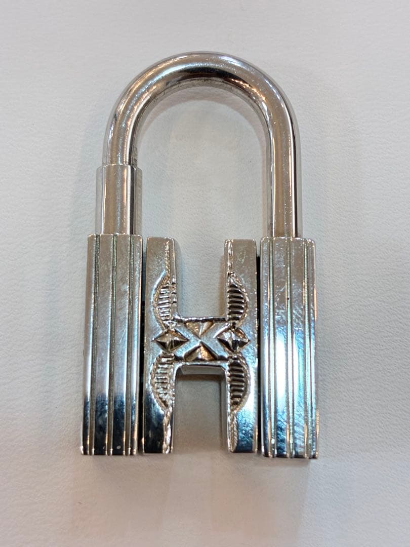 HERMES エルメス トゥアレグ カデナH字型 シルバー sv925 南京錠
