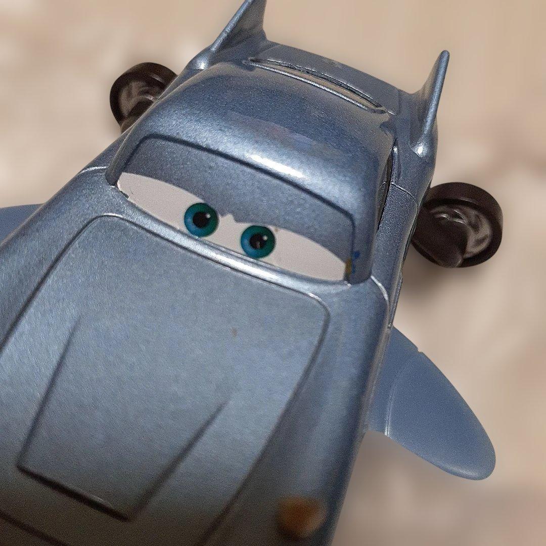 マテル カーズ フィンマックミサイルwithブリーザー(オイルリグ