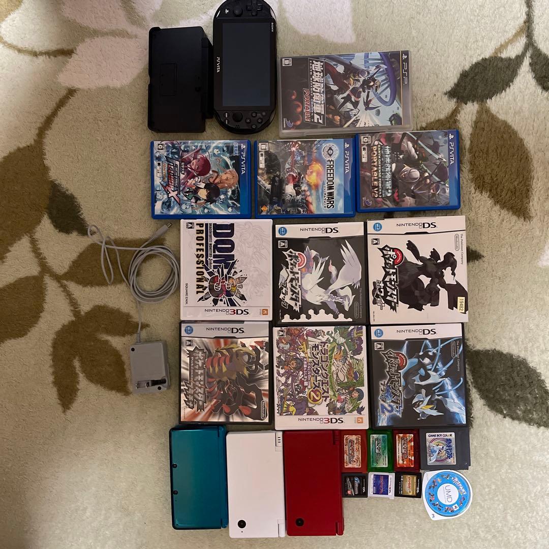 3DS、PSVITA、DSi 本体及びソフトまとめ売り - メルカリ