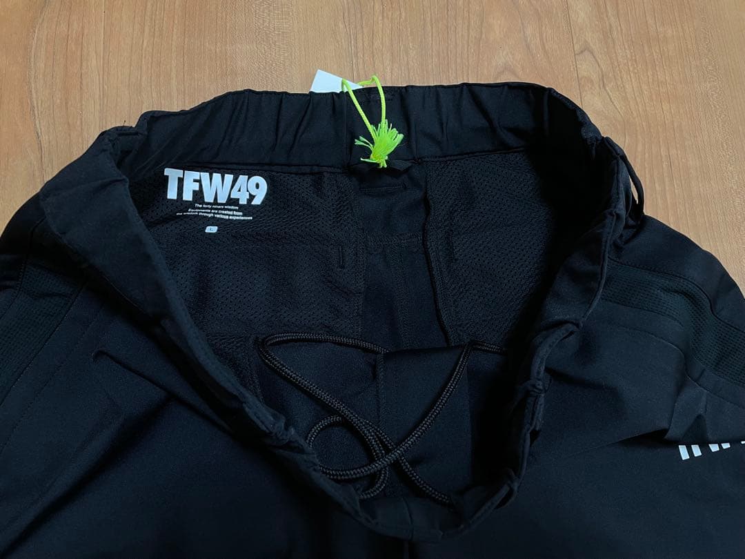 2025モデル 新品未使用タグ付き TFW49 ハイブリッドパンツ ブラック L