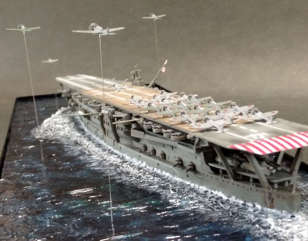 ハセガワ 日本海軍 航空母艦 加賀 1/700 プラモデル完成品 ジオラマ