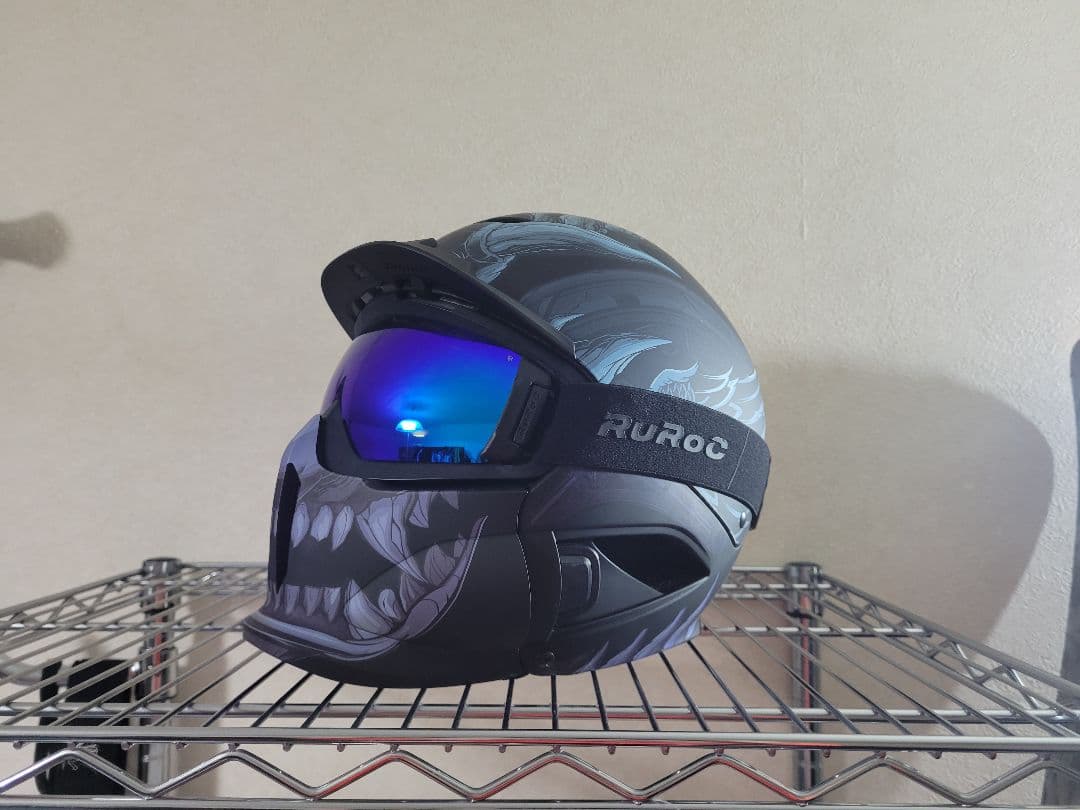 スキー・スノーボードヘルメット - メルカリ