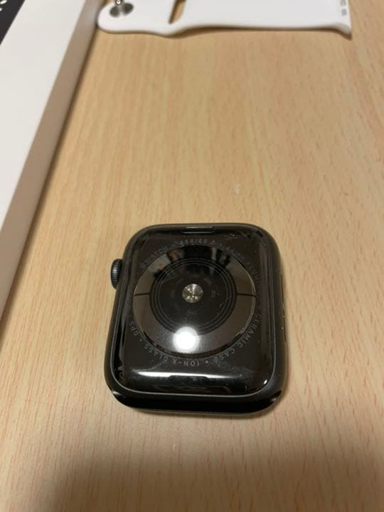 APPLE WATCH5 44 SGAL BKSB140-220 201909 - メルカリ