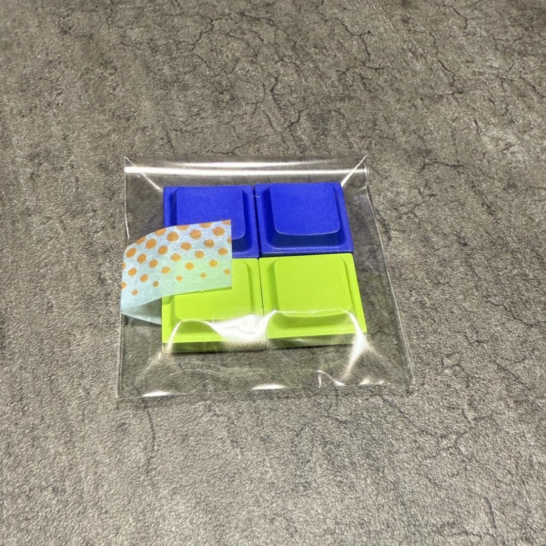 Cornix LP New Black + LAKキーキャップ + キープラー - メルカリ