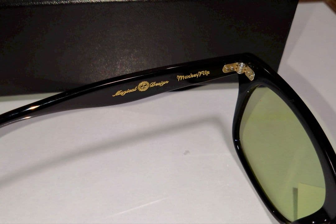 チバユウスケ　トリプルコラボサングラス（レンズ グリーン）