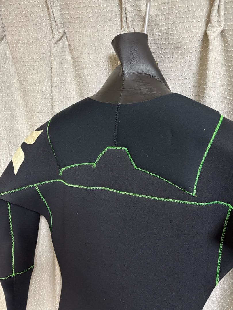 Hurley (ハーレー)3mm ドライスーツ メンズ Mサイズ相当 - メルカリ