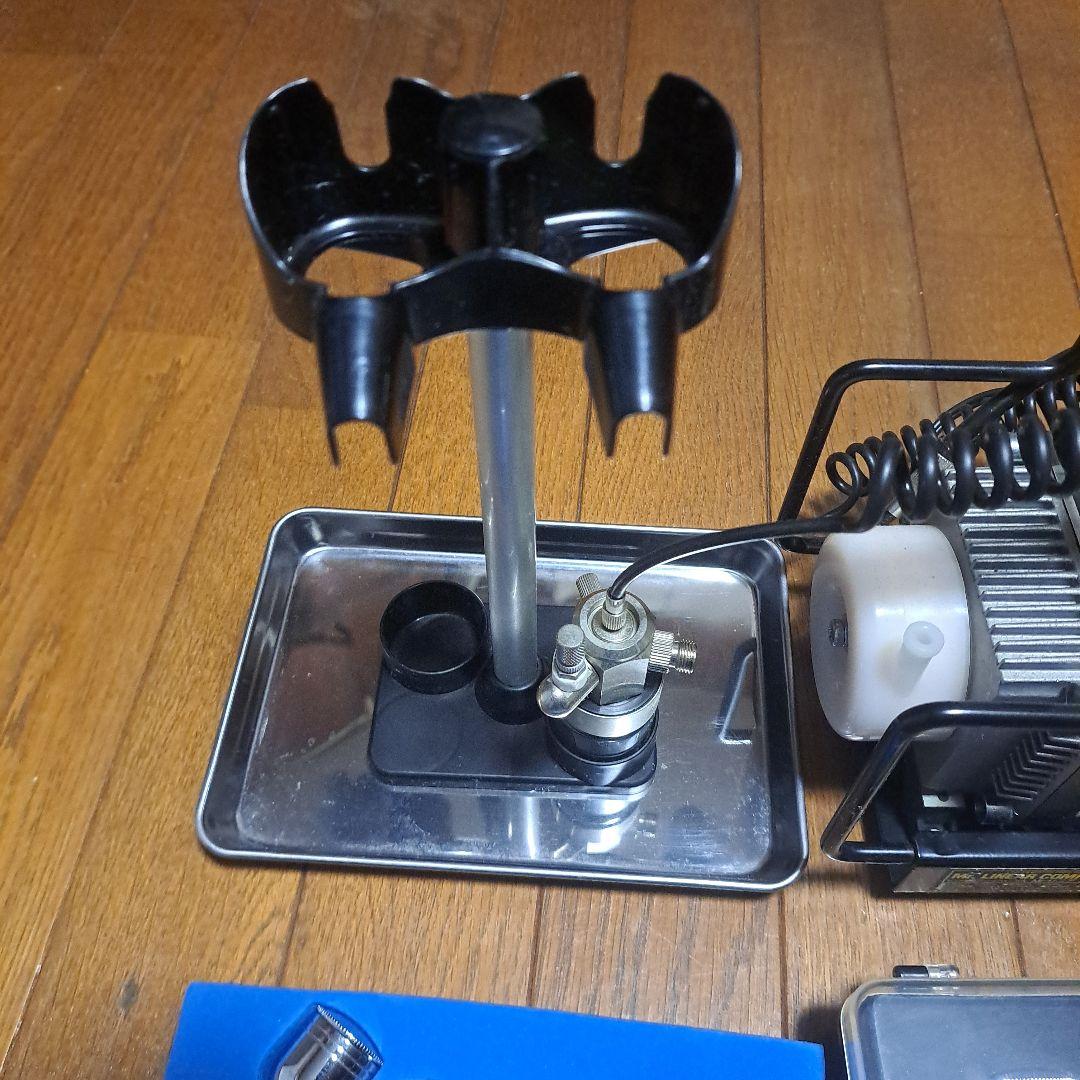 リニアコンプレッサーL5 　レギュレーター&　エアブラシ2本セット