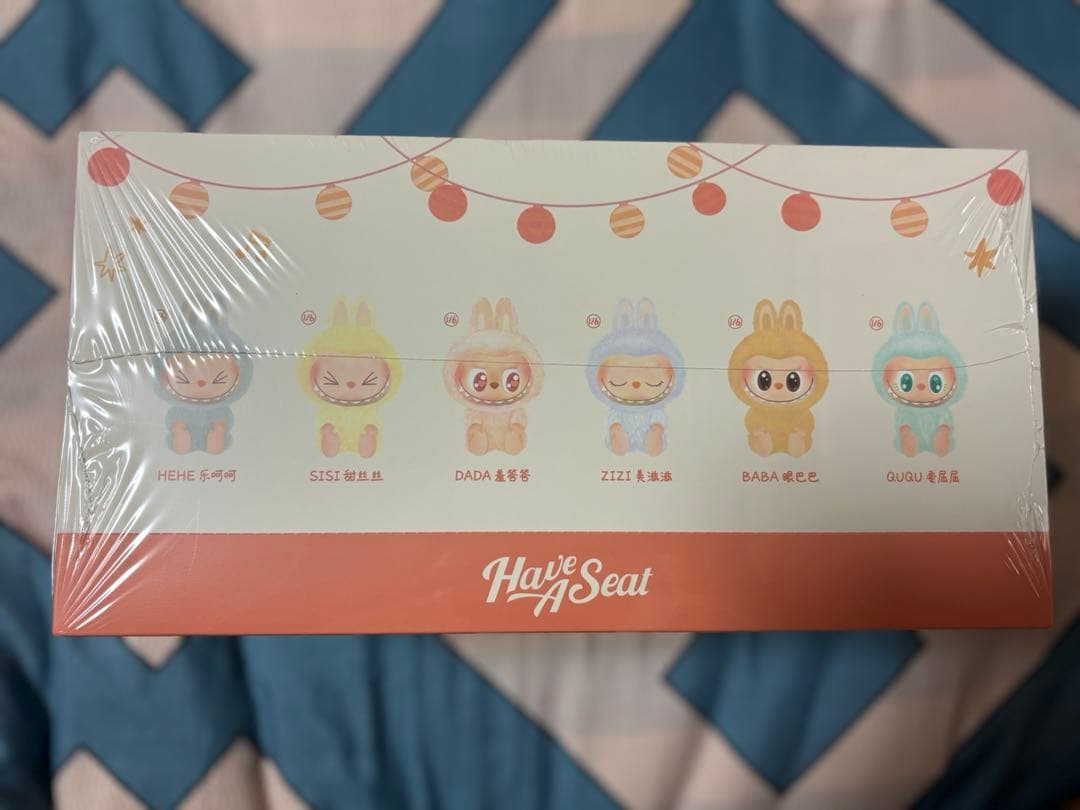 POP MART Have A Seat LABUBU ぬいぐるみ v2