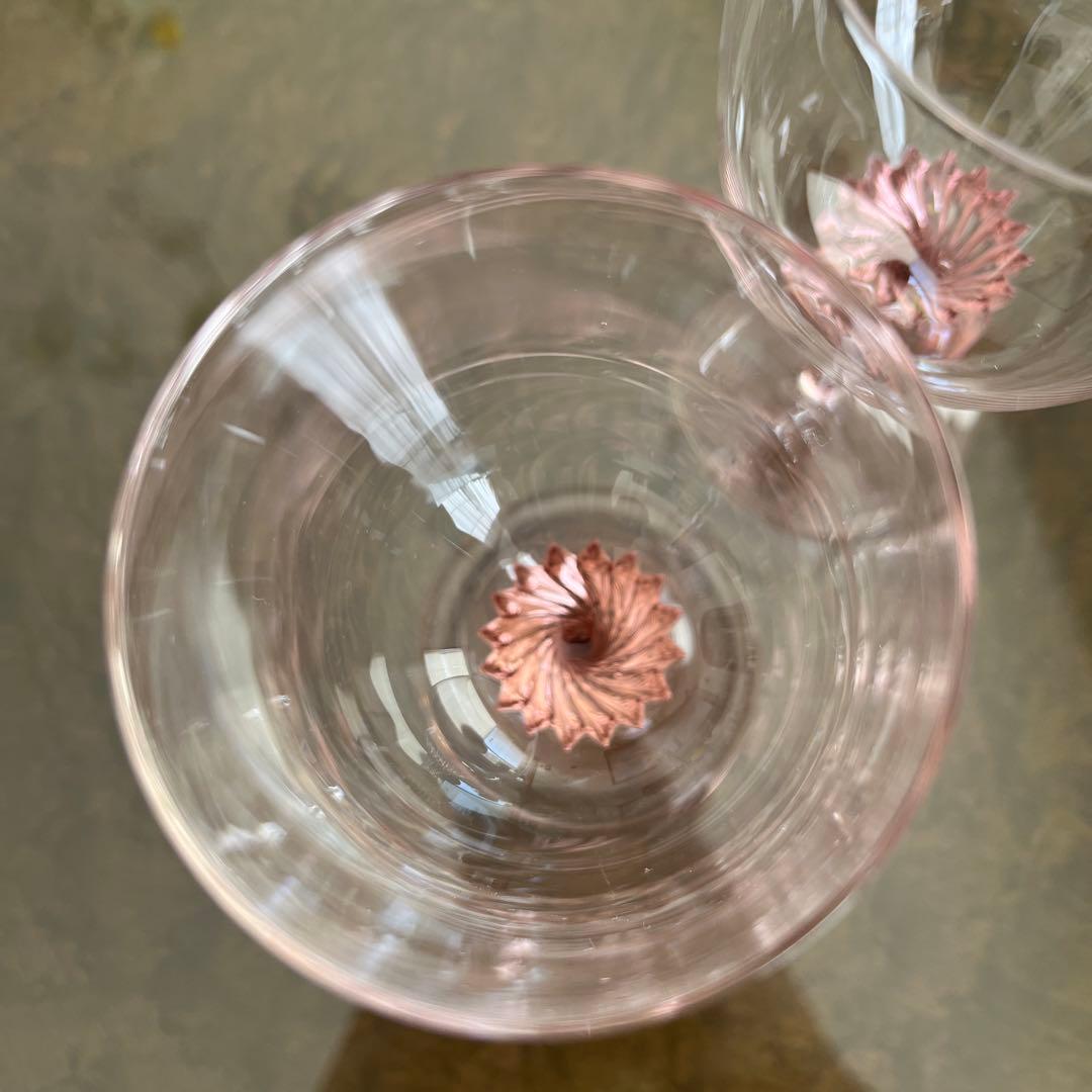 ワイングラス 2個セット薄ピンク - メルカリ