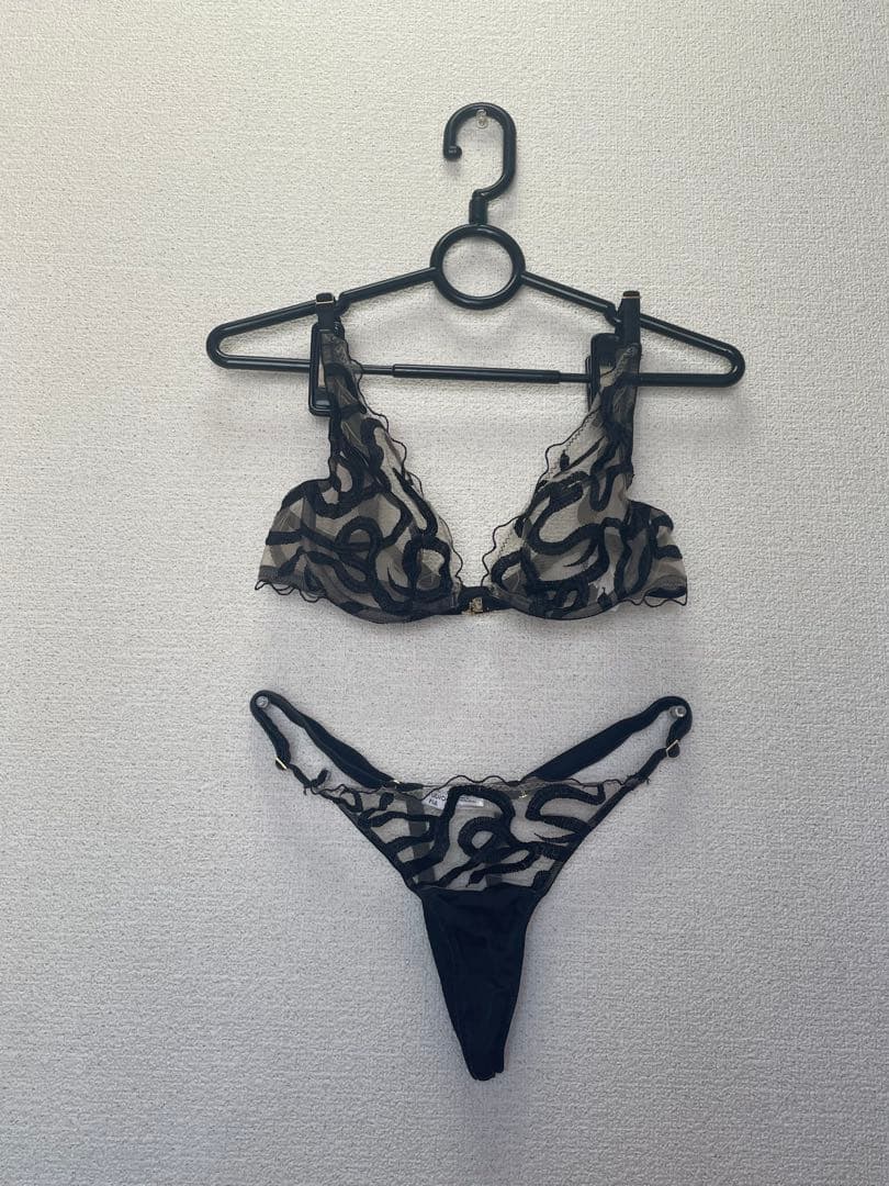【IKU】STUDIO PIA NAGA mool lingerie