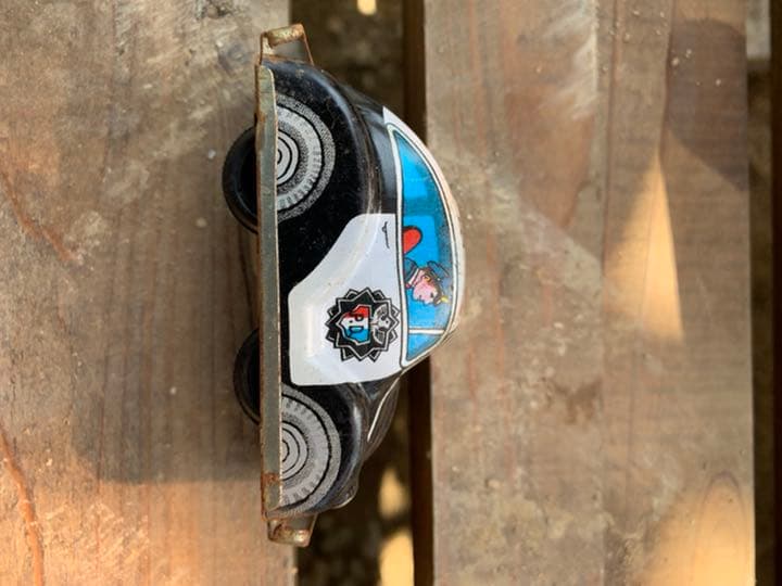 まだまだ、ゼンマイok ブリキのパトカー　アンティークミニカー