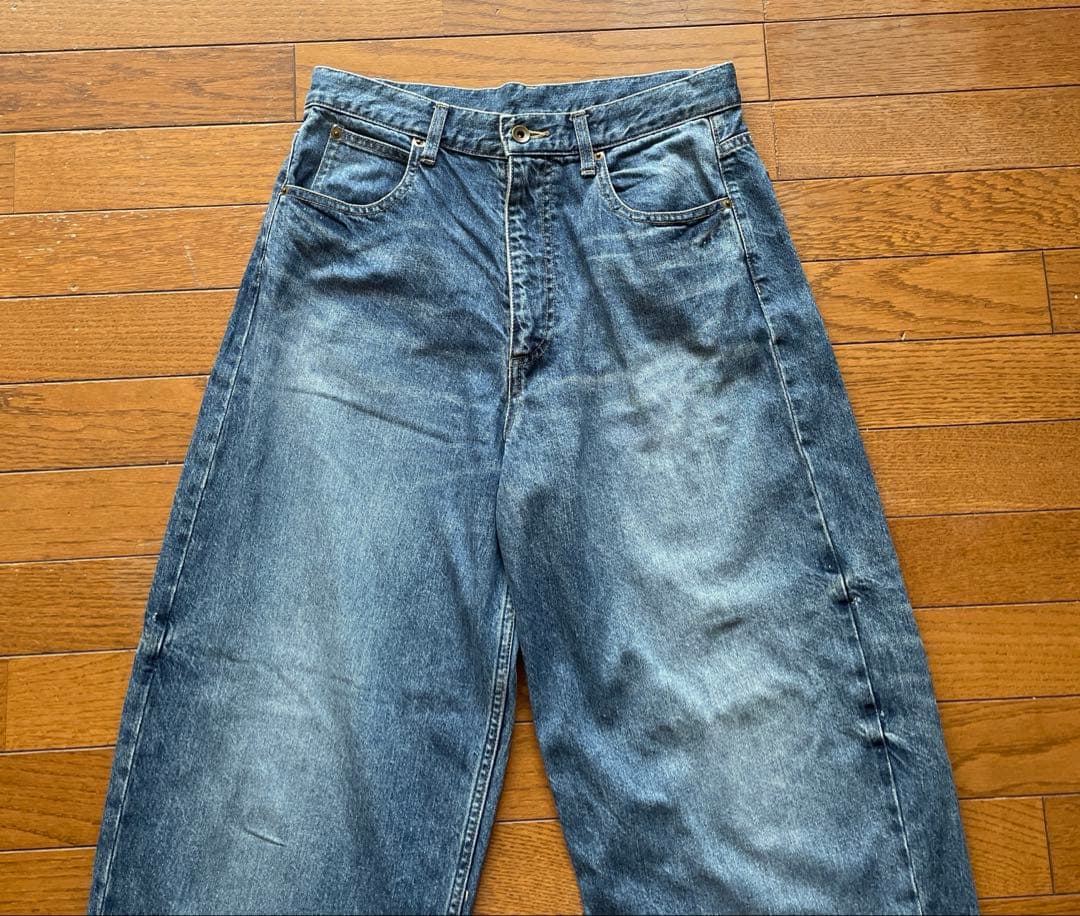 ハグオーワー CLOTH&CROSS】裾フリンジカーブデニム バルーンデニム