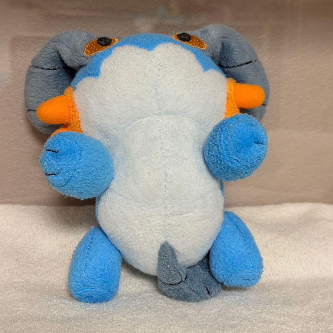 ポケモンセンター限定 ポケドール ポケモン　ラグラージ　ぬいぐるみ