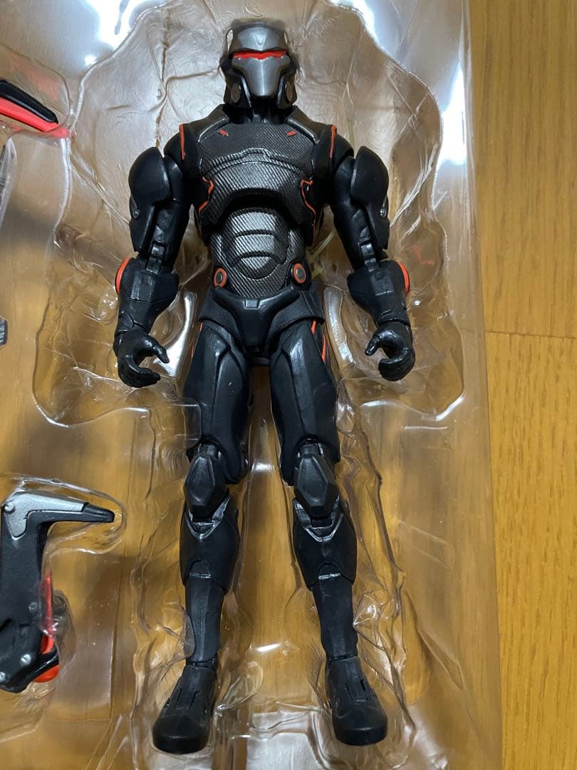 Fortnite Omega フィギュア 7インチ