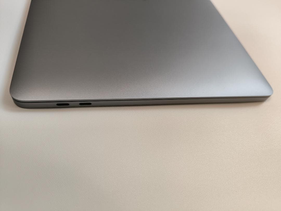 MacBook本体 MacBook Pro 13 2.8GHz i7/16GB/1TB