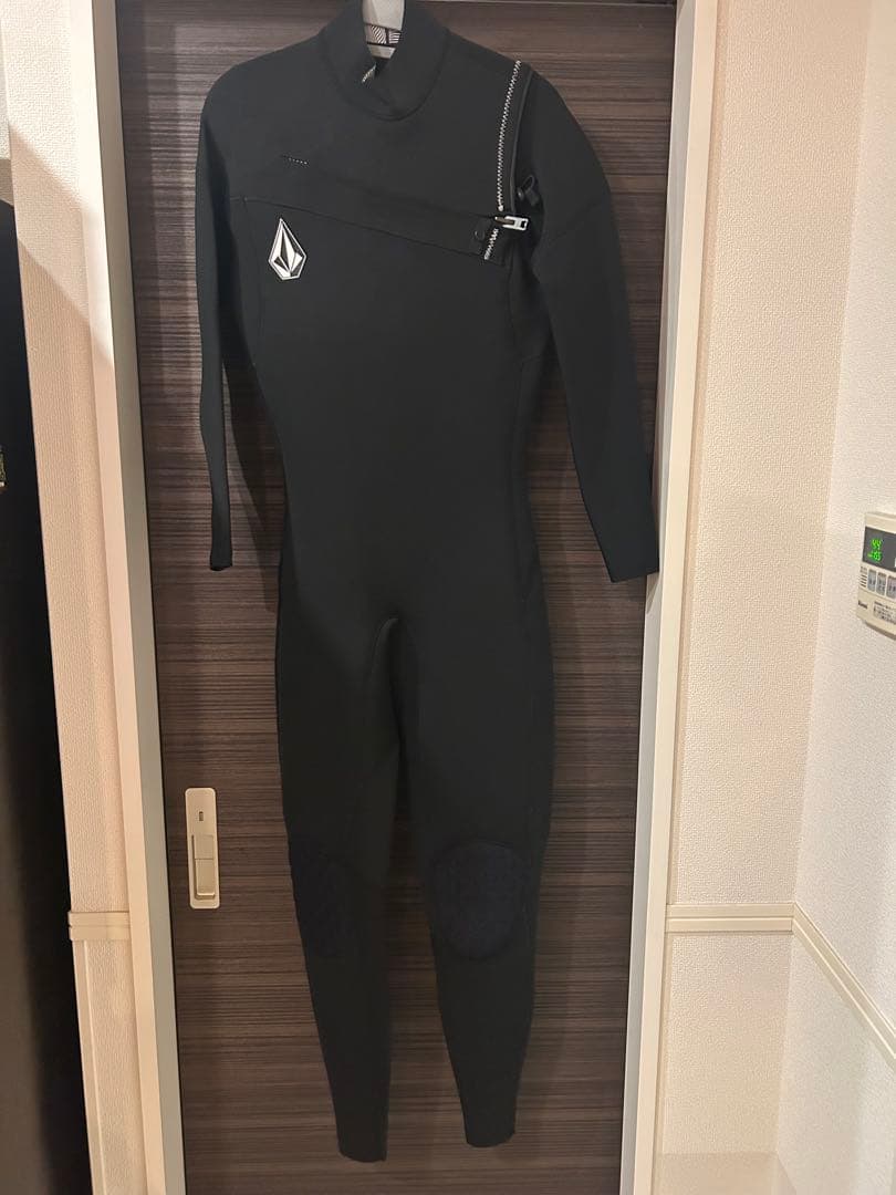 新品)VOLCOM modulator wetsuit ブラック フルスーツ - メルカリ