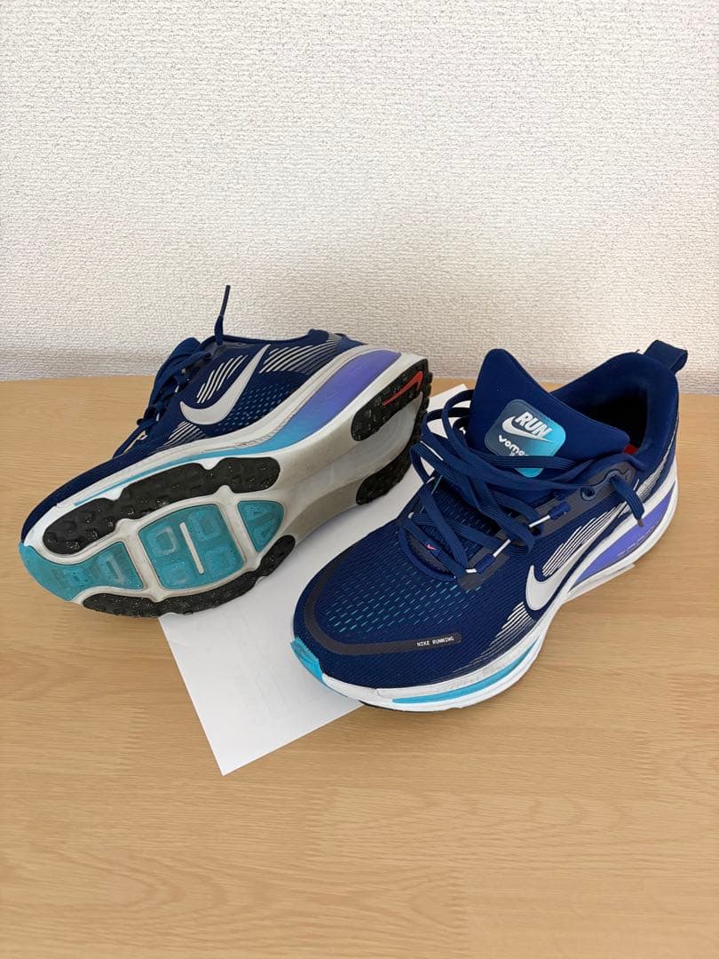 Nike Vomero 18 27.5cm 「未使用に近い」