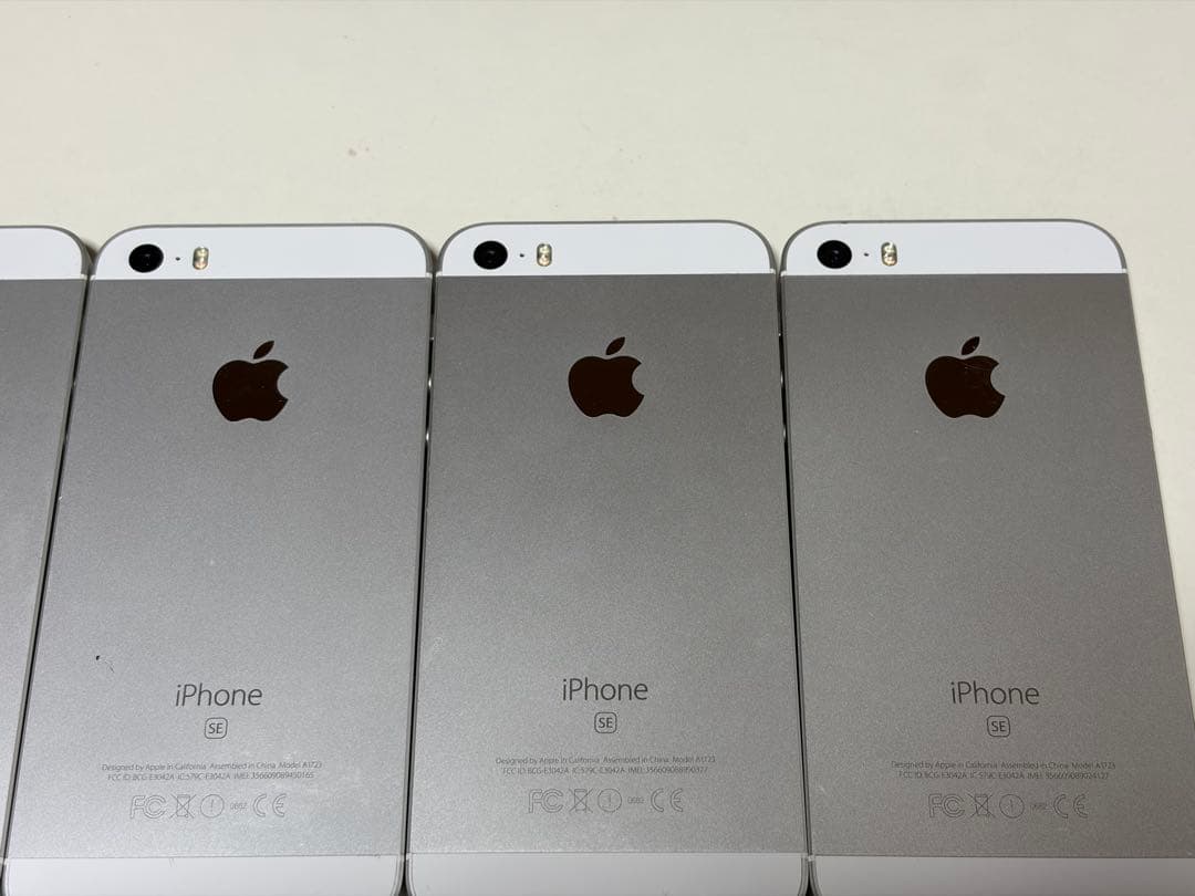 10台セット バッテリー交換済み iPhone SE 第1世代 32GB SI - メルカリ