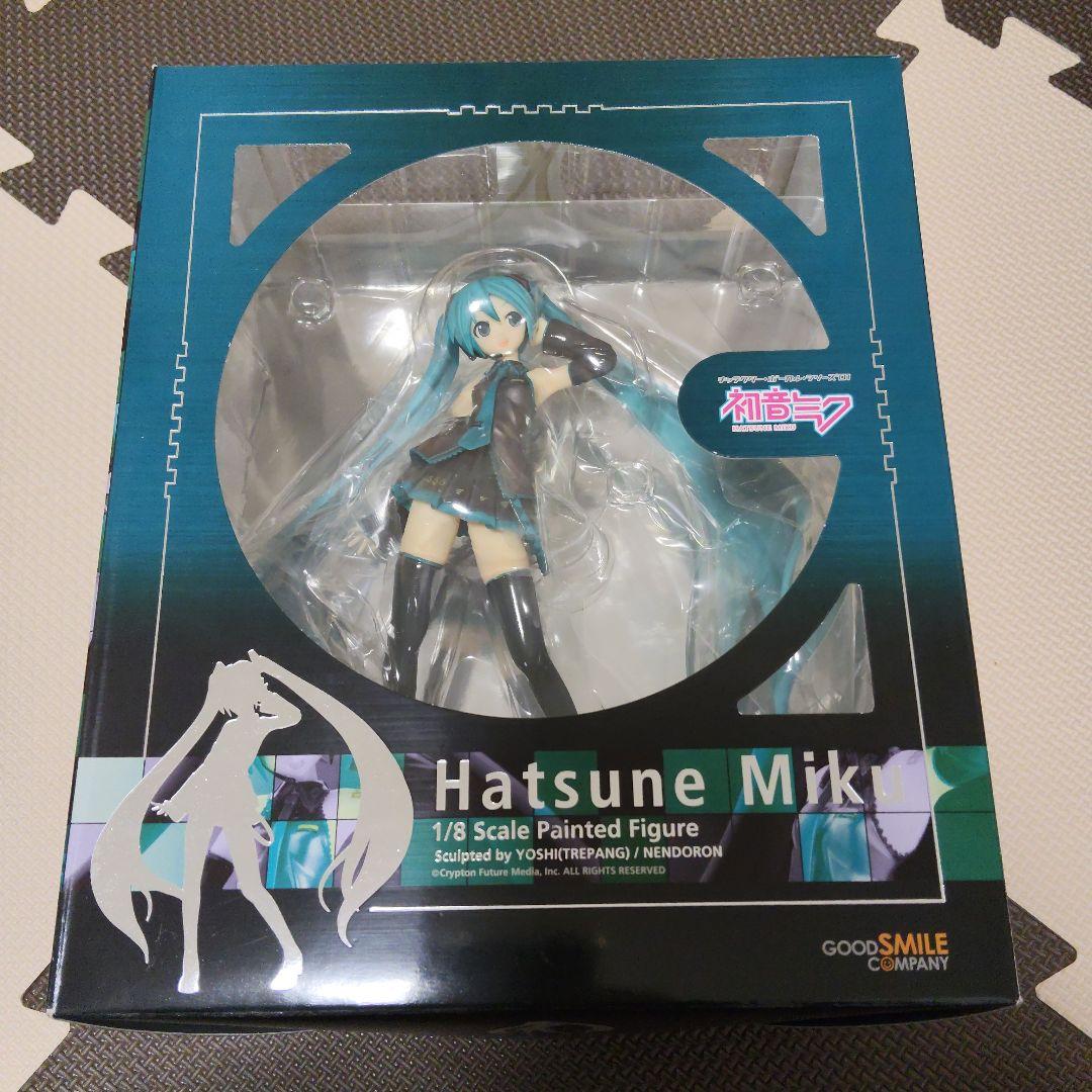 【新品未開封】初音ミク 「キャラクター・ボーカル・シリーズ01 」 1/8 Amazon.co.jp: キャラクター・ボーカル・シリーズ01 初音ミク 初音ミク