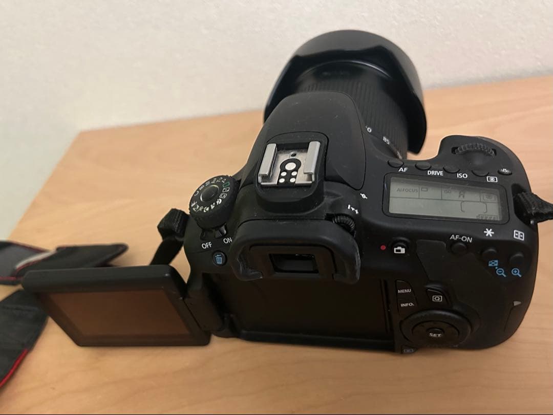 Canon EOS 60D デジタル一眼レフカメラ EW-73B ES-62