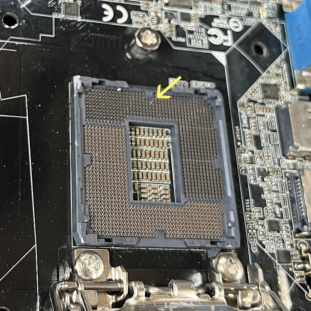 ASROCK DeskMini 310 B/BB/JP_CFD 組済 Win11 - メルカリ