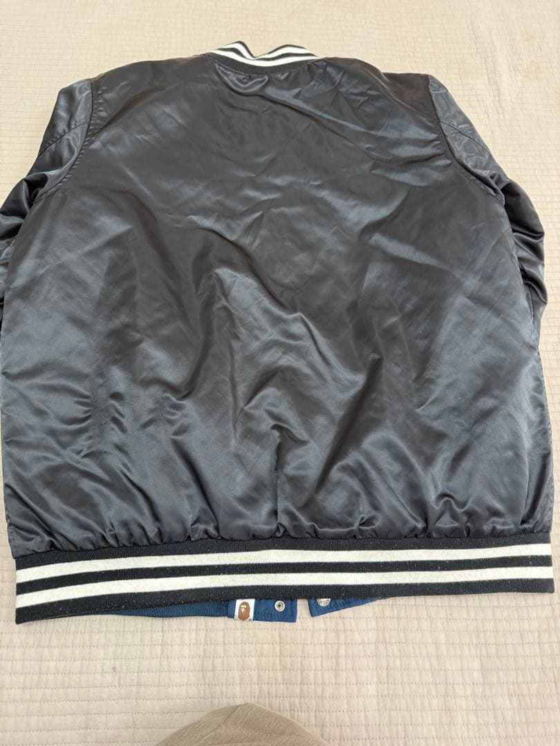 APE リバーシブル スタジャン ジャンパー サイズXL エイプ ベイプスタ